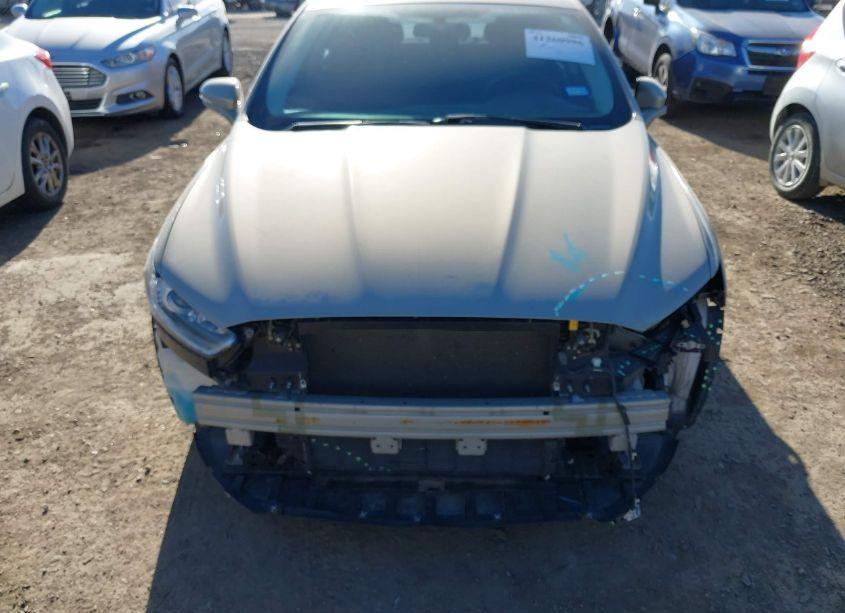 Photo 6 of 2015 Ford Fusion SE (VIN 3FA6P0HDXFR169289)