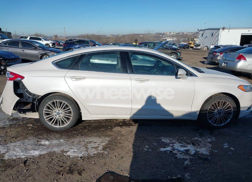 Photo 13 of 2015 Ford Fusion SE (VIN 3FA6P0HDXFR176534)