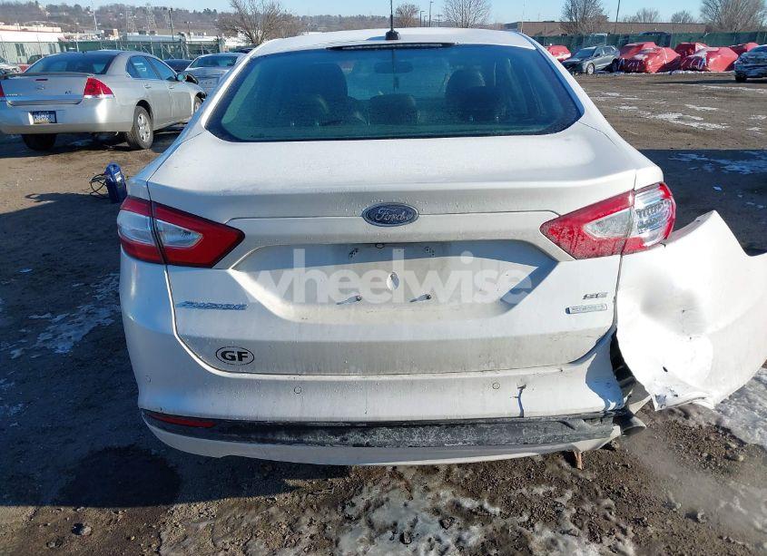 Photo 16 of 2015 Ford Fusion SE (VIN 3FA6P0HDXFR176534)