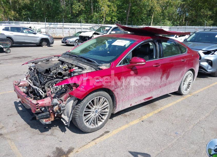 Photo 2 of 2015 Ford Fusion SE (VIN 3FA6P0HDXFR205143)