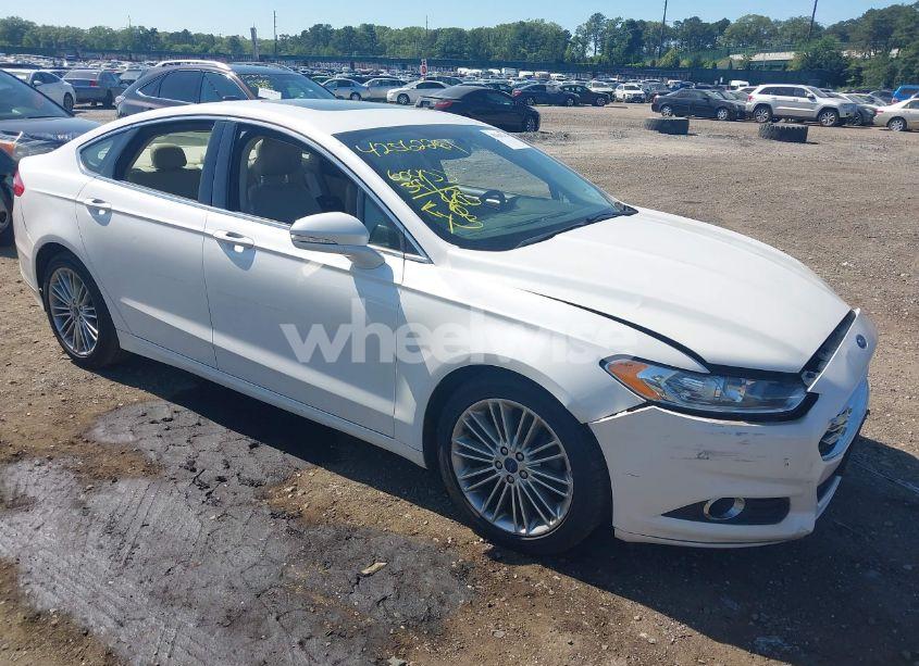 2015 Ford Fusion SE (VIN 3FA6P0HDXFR217826) main photo