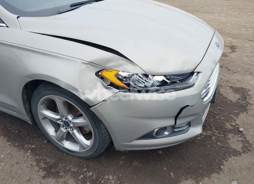 Photo 6 of 2015 Ford Fusion SE (VIN 3FA6P0HDXFR262670)