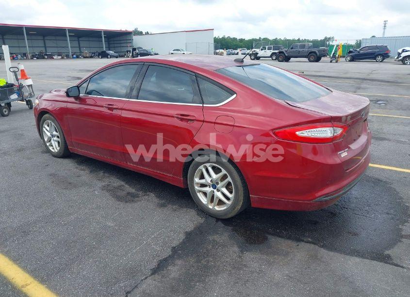 Photo 3 of 2015 Ford Fusion SE (VIN 3FA6P0HDXFR274401)