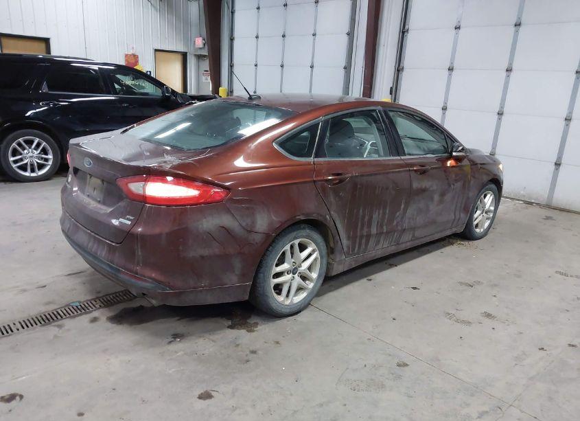 Photo 4 of 2015 Ford Fusion SE (VIN 3FA6P0HDXFR305498)