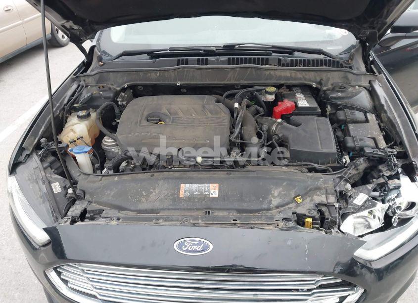 Photo 10 of 2016 Ford Fusion SE (VIN 3FA6P0HDXGR105545)