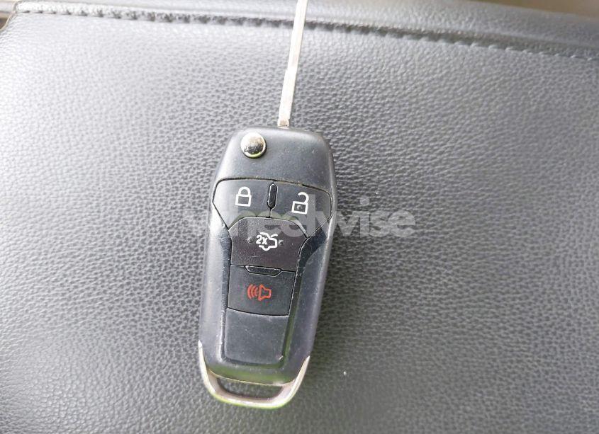 Photo 11 of 2016 Ford Fusion SE (VIN 3FA6P0HDXGR128453)