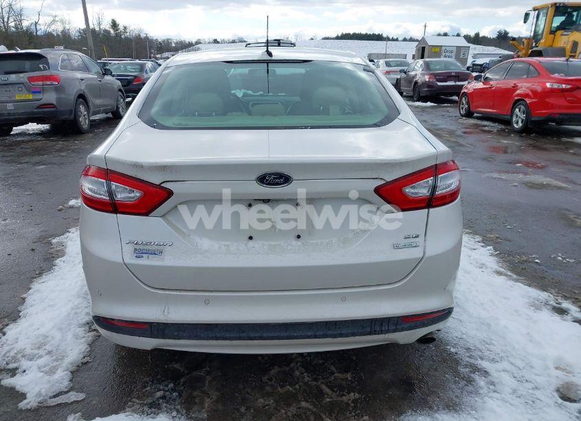 Photo 16 of 2016 Ford Fusion SE (VIN 3FA6P0HDXGR128453)