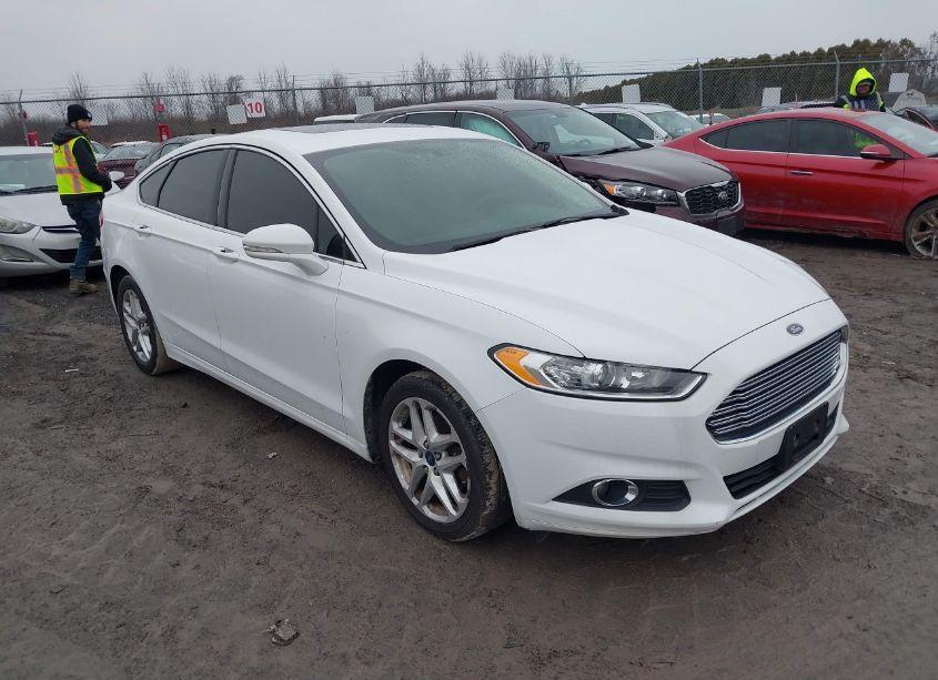2016 Ford Fusion SE (VIN 3FA6P0HDXGR169200) main photo