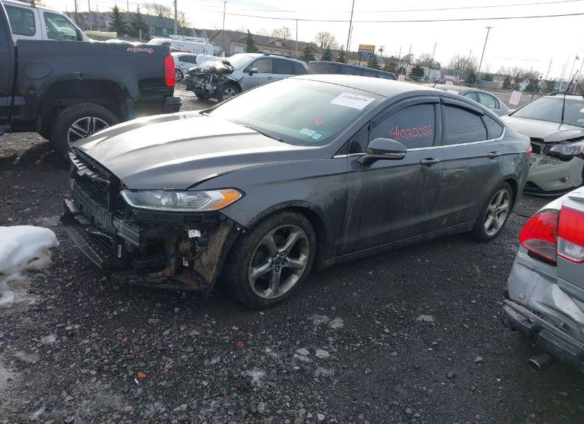 Photo 2 of 2016 Ford Fusion SE (VIN 3FA6P0HDXGR190113)