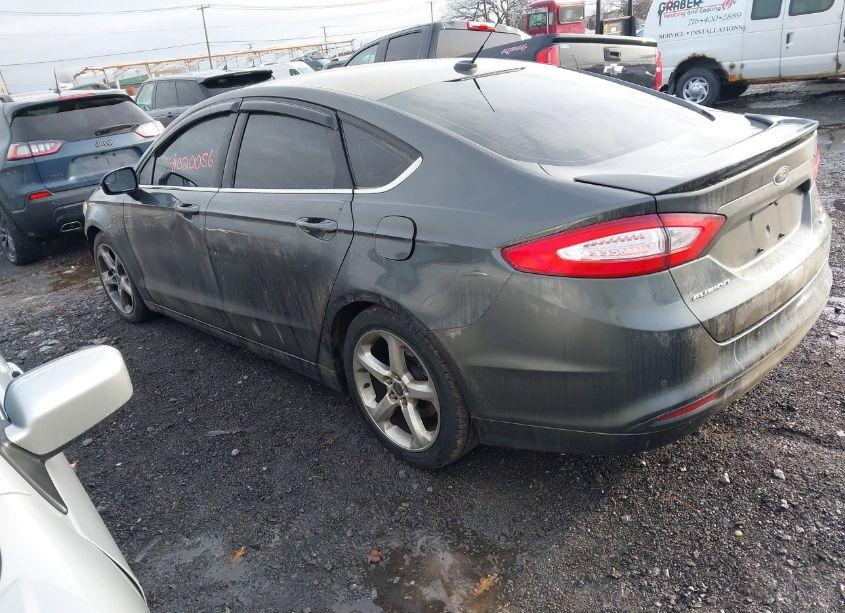 Photo 3 of 2016 Ford Fusion SE (VIN 3FA6P0HDXGR190113)