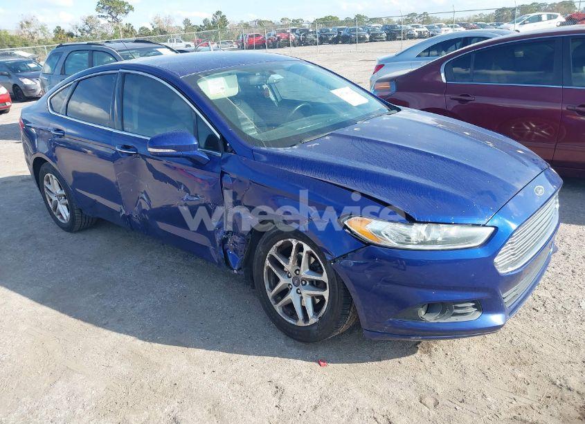 2016 Ford Fusion SE (VIN 3FA6P0HDXGR211624) main photo