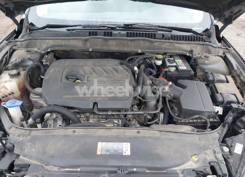 Photo 10 of 2016 Ford Fusion SE (VIN 3FA6P0HDXGR267305)