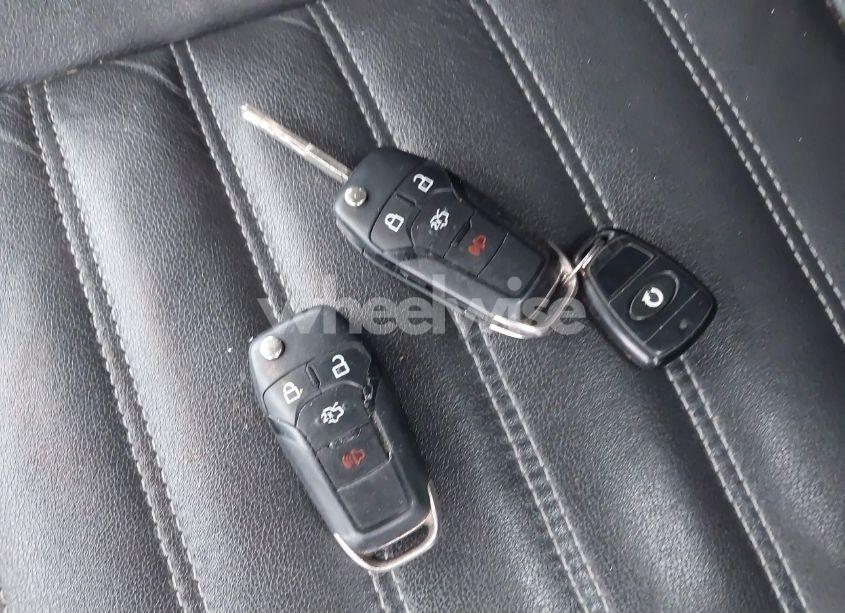 Photo 11 of 2016 Ford Fusion SE (VIN 3FA6P0HDXGR267305)