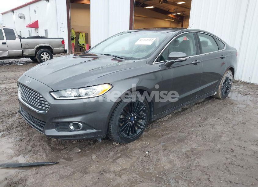 Photo 2 of 2016 Ford Fusion SE (VIN 3FA6P0HDXGR267305)