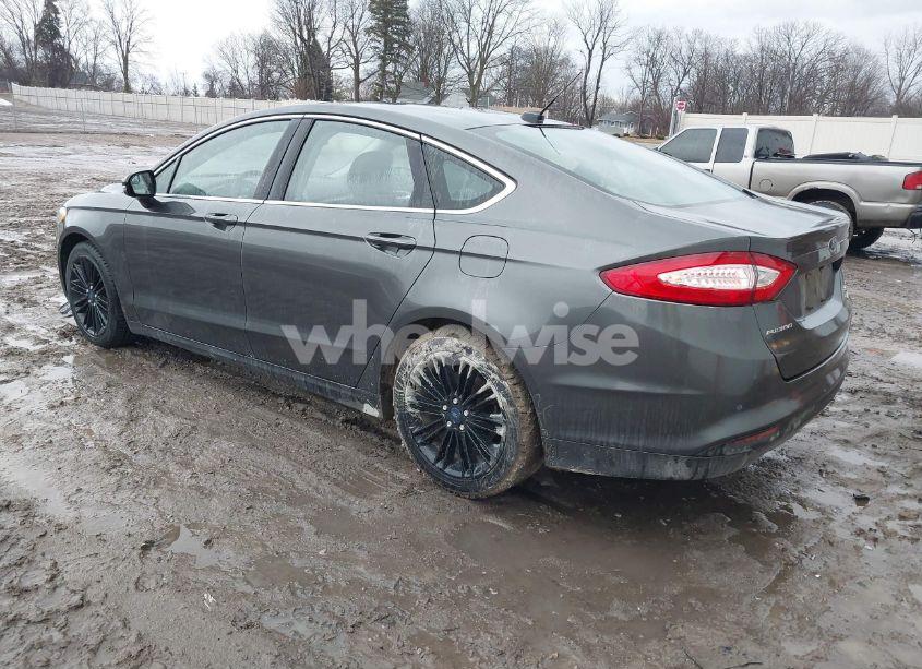Photo 3 of 2016 Ford Fusion SE (VIN 3FA6P0HDXGR267305)
