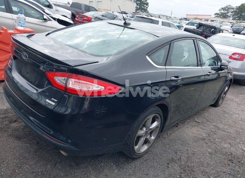 Photo 4 of 2016 Ford Fusion SE (VIN 3FA6P0HDXGR273539)