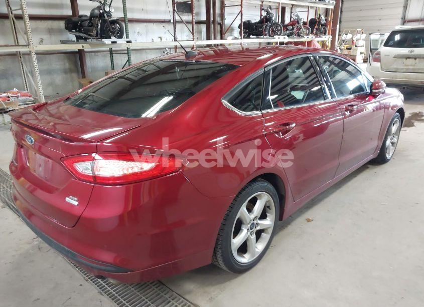 Photo 4 of 2016 Ford Fusion SE (VIN 3FA6P0HDXGR279809)