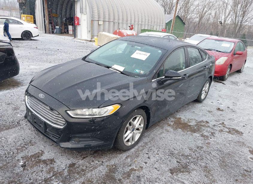 Photo 2 of 2016 Ford Fusion SE (VIN 3FA6P0HDXGR285514)