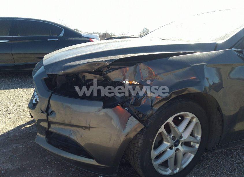 Photo 6 of 2016 Ford Fusion SE (VIN 3FA6P0HDXGR333108)