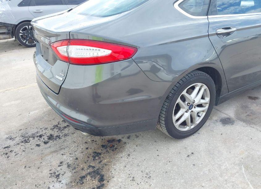 Photo 4 of 2016 Ford Fusion SE (VIN 3FA6P0HDXGR340074)