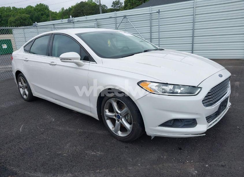 2016 Ford Fusion SE (VIN 3FA6P0HDXGR341001) main photo
