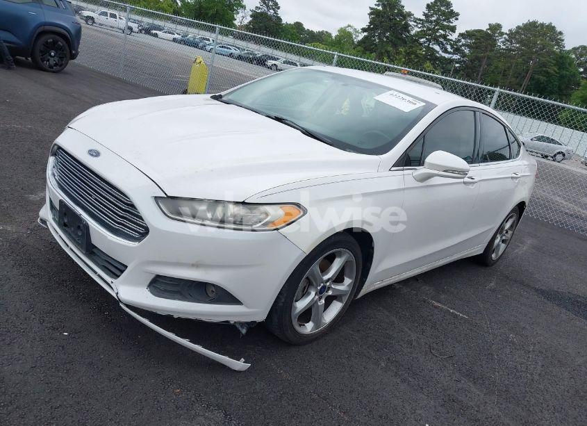 Photo 2 of 2016 Ford Fusion SE (VIN 3FA6P0HDXGR341001)