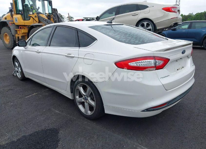 Photo 3 of 2016 Ford Fusion SE (VIN 3FA6P0HDXGR341001)