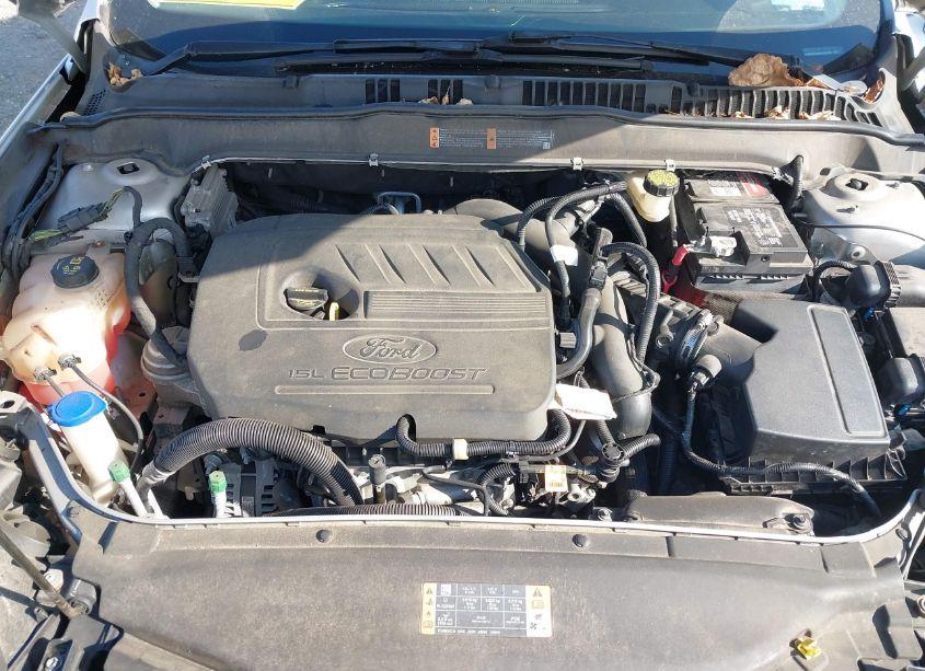 Photo 10 of 2017 Ford Fusion SE (VIN 3FA6P0HDXHR166105)