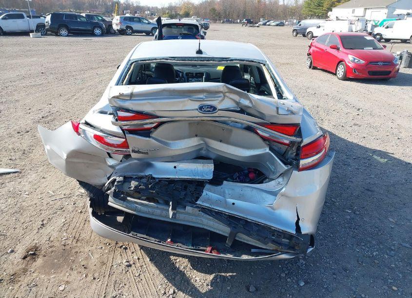Photo 16 of 2017 Ford Fusion SE (VIN 3FA6P0HDXHR166105)