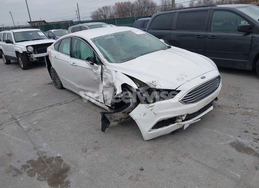 2017 Ford Fusion SE (VIN 3FA6P0HDXHR178108) main photo