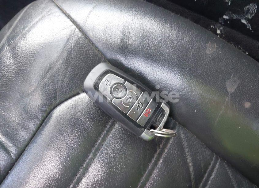 Photo 11 of 2017 Ford Fusion SE (VIN 3FA6P0HDXHR238713)