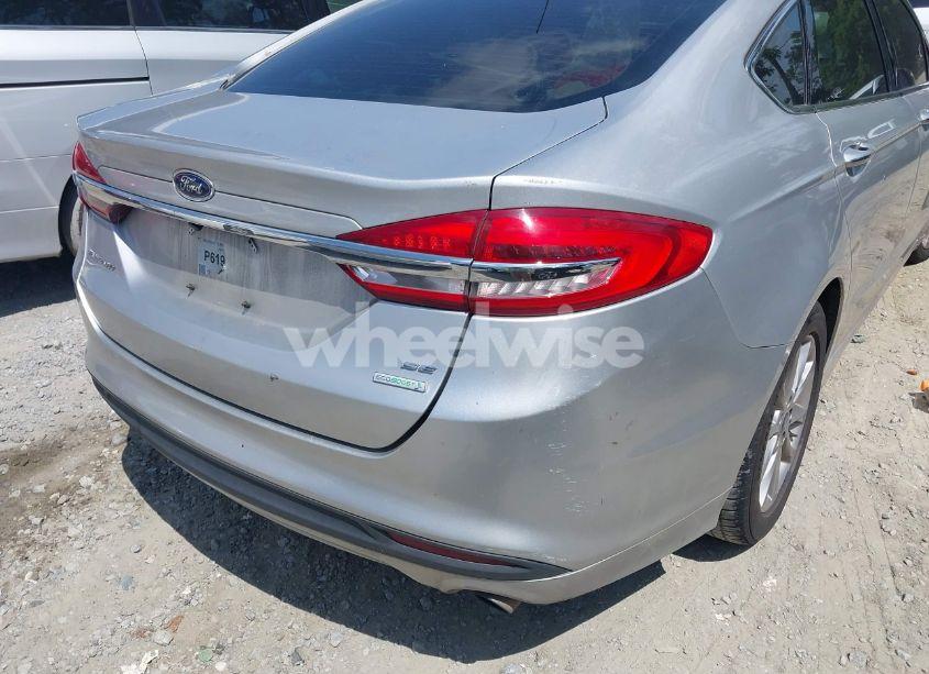 Photo 6 of 2017 Ford Fusion SE (VIN 3FA6P0HDXHR238713)