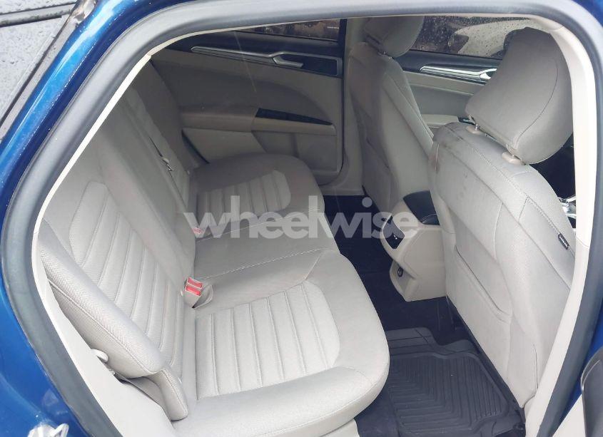 Photo 8 of 2017 Ford Fusion SE (VIN 3FA6P0HDXHR247086)