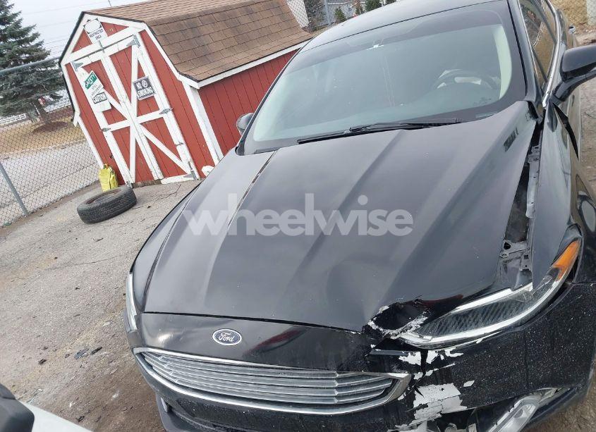 Photo 12 of 2017 Ford Fusion SE (VIN 3FA6P0HDXHR249629)