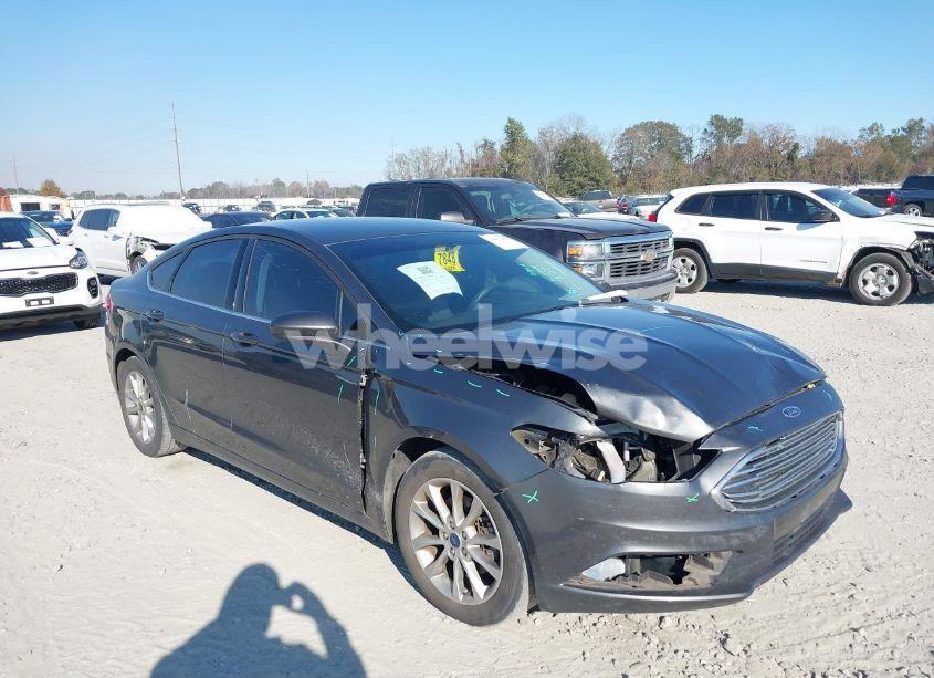 Photo 6 of 2017 Ford Fusion SE (VIN 3FA6P0HDXHR250165)