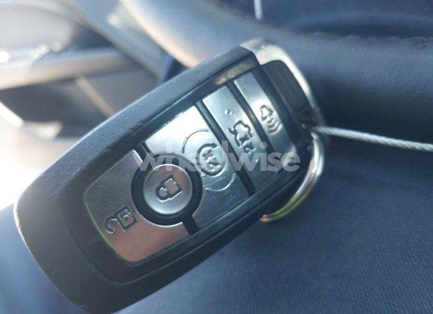 Photo 11 of 2017 Ford Fusion SE (VIN 3FA6P0HDXHR340836)