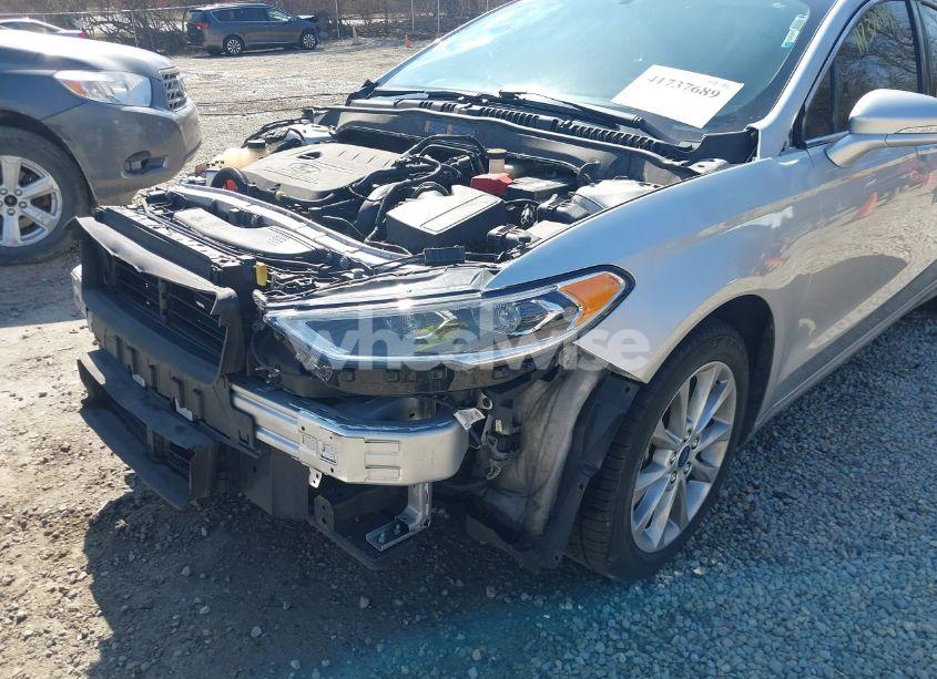 Photo 19 of 2017 Ford Fusion SE (VIN 3FA6P0HDXHR340836)