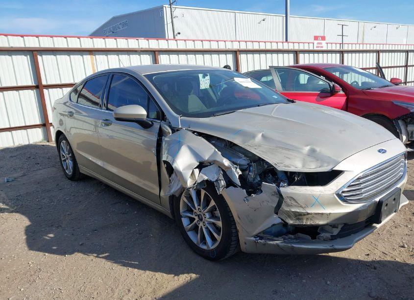 2017 Ford Fusion SE (VIN 3FA6P0HDXHR367230) main photo