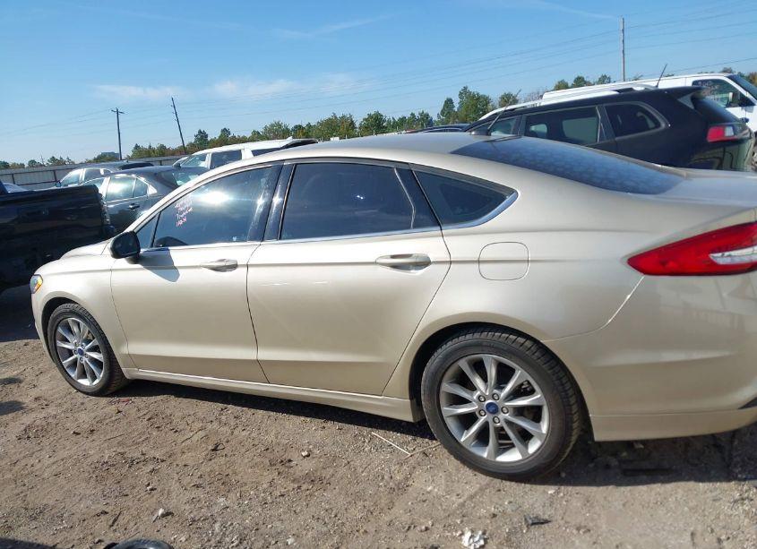 Photo 14 of 2017 Ford Fusion SE (VIN 3FA6P0HDXHR367230)