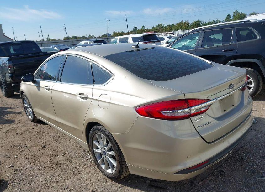 Photo 3 of 2017 Ford Fusion SE (VIN 3FA6P0HDXHR367230)