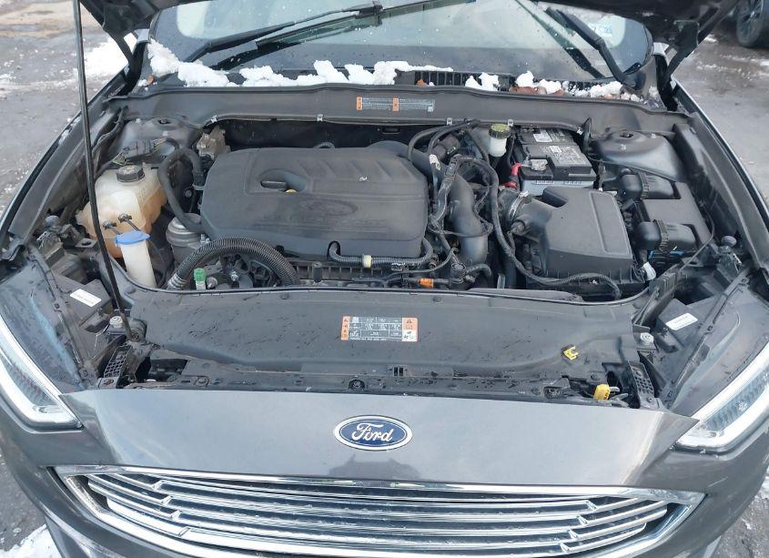 Photo 10 of 2017 Ford Fusion SE (VIN 3FA6P0HDXHR390779)