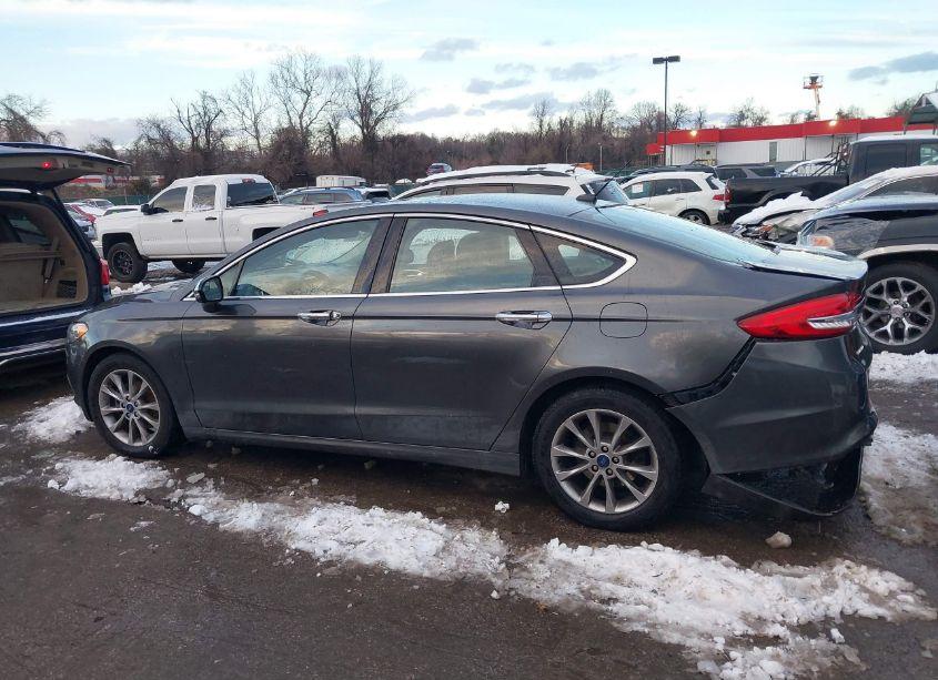 Photo 14 of 2017 Ford Fusion SE (VIN 3FA6P0HDXHR390779)