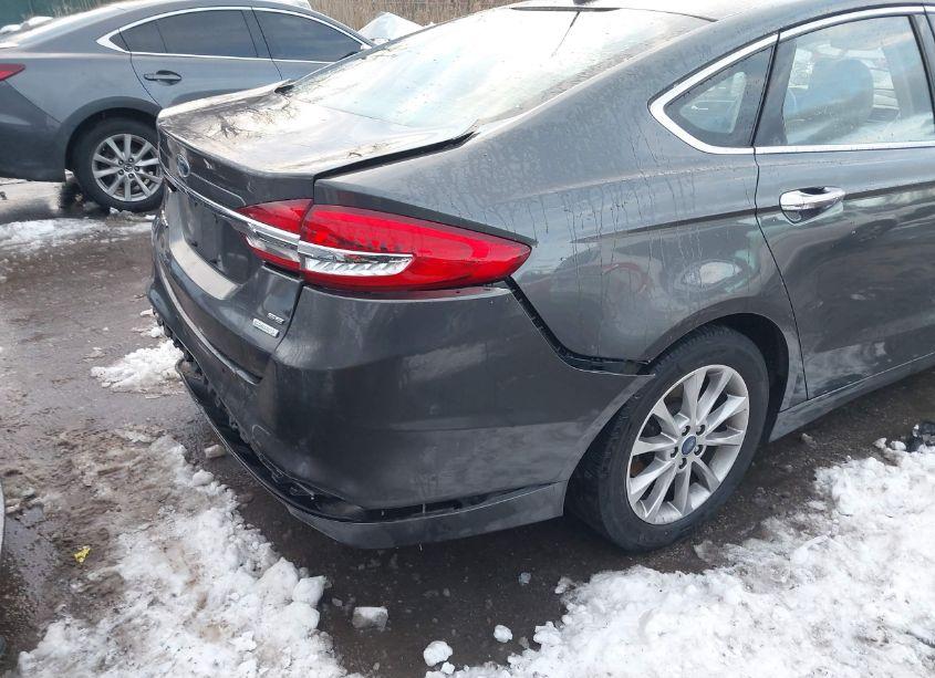 Photo 17 of 2017 Ford Fusion SE (VIN 3FA6P0HDXHR390779)