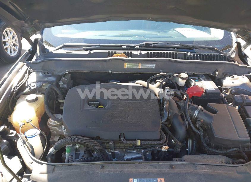 Photo 10 of 2017 Ford Fusion SE (VIN 3FA6P0HDXHR401988)