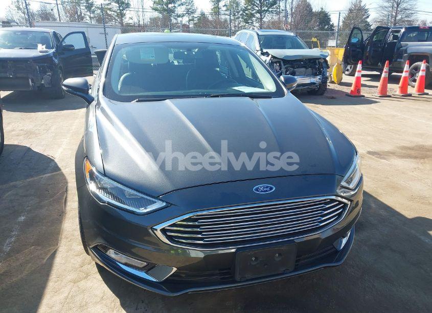 Photo 12 of 2017 Ford Fusion SE (VIN 3FA6P0HDXHR401988)