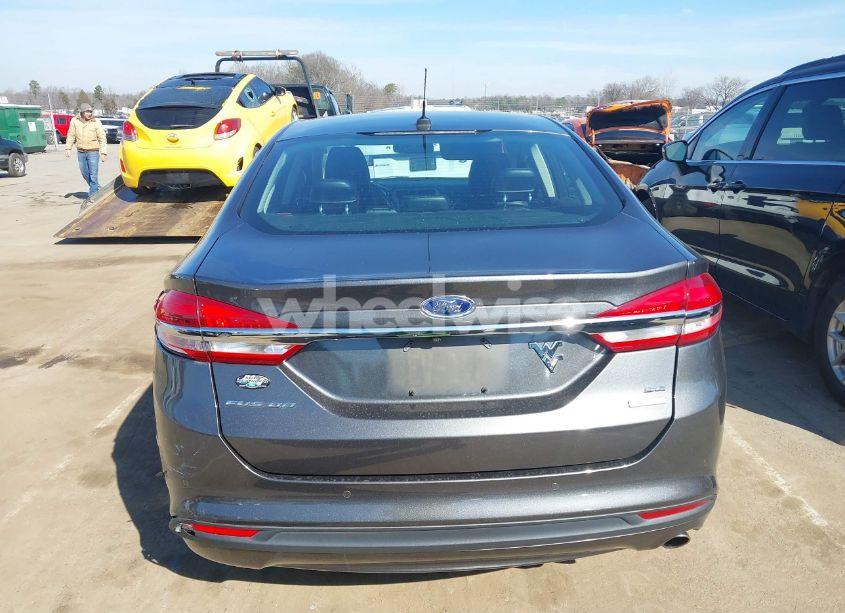 Photo 16 of 2017 Ford Fusion SE (VIN 3FA6P0HDXHR401988)