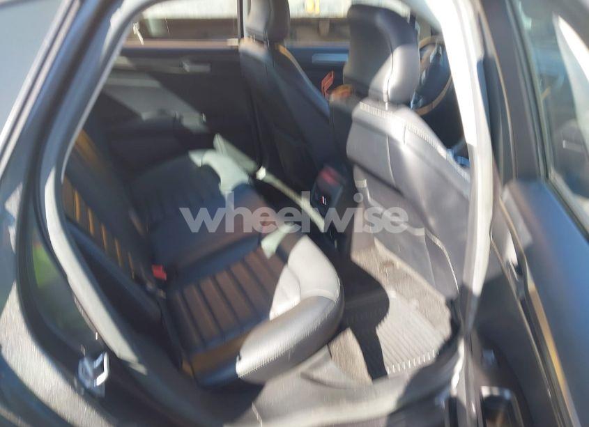 Photo 8 of 2017 Ford Fusion SE (VIN 3FA6P0HDXHR401988)