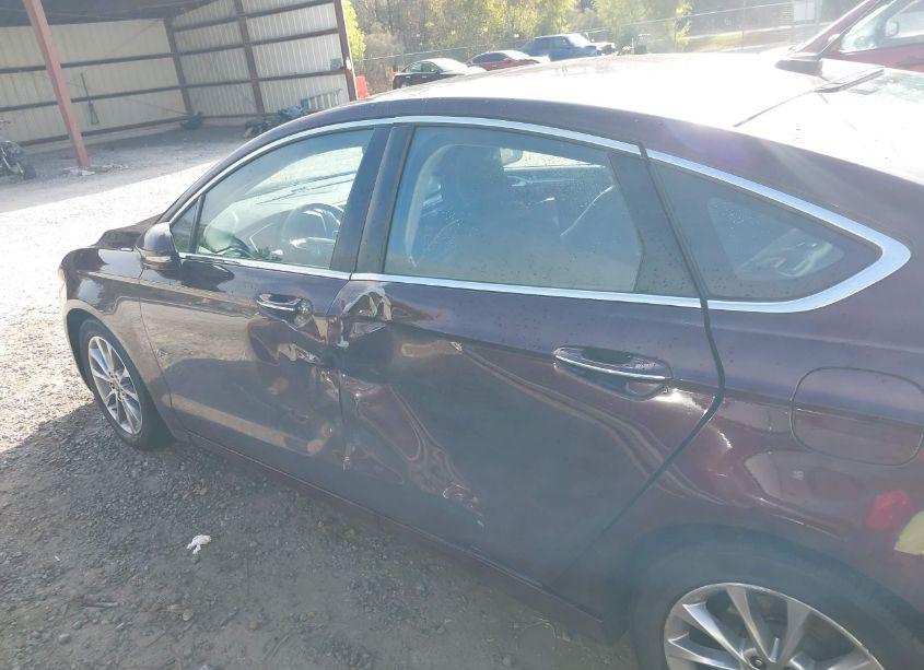 Photo 14 of 2017 Ford Fusion SE (VIN 3FA6P0HDXHR404471)