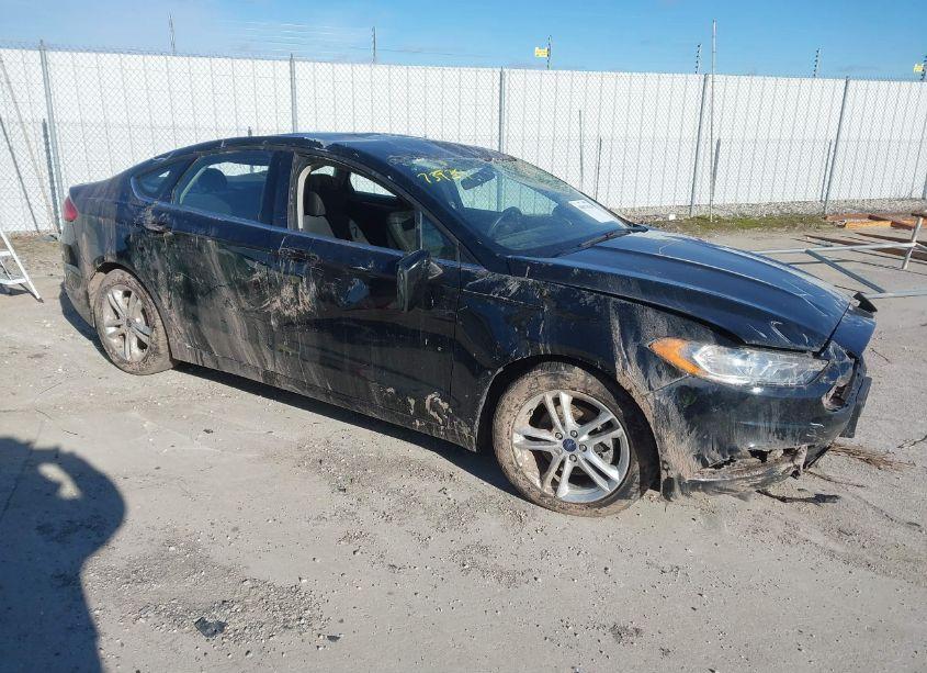 2018 Ford Fusion SE (VIN 3FA6P0HDXJR149651) main photo