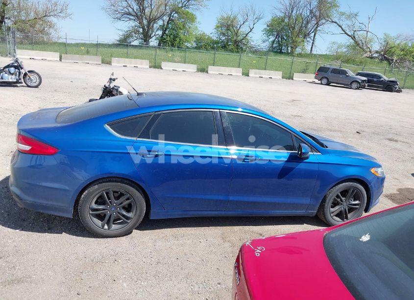 Photo 13 of 2018 Ford Fusion SE (VIN 3FA6P0HDXJR167017)